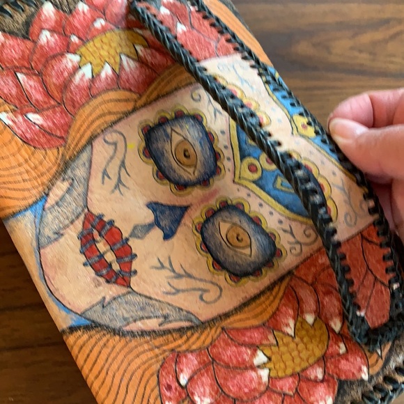 Prisonart Handpainted Leather Clutch - Picture 5 of 8